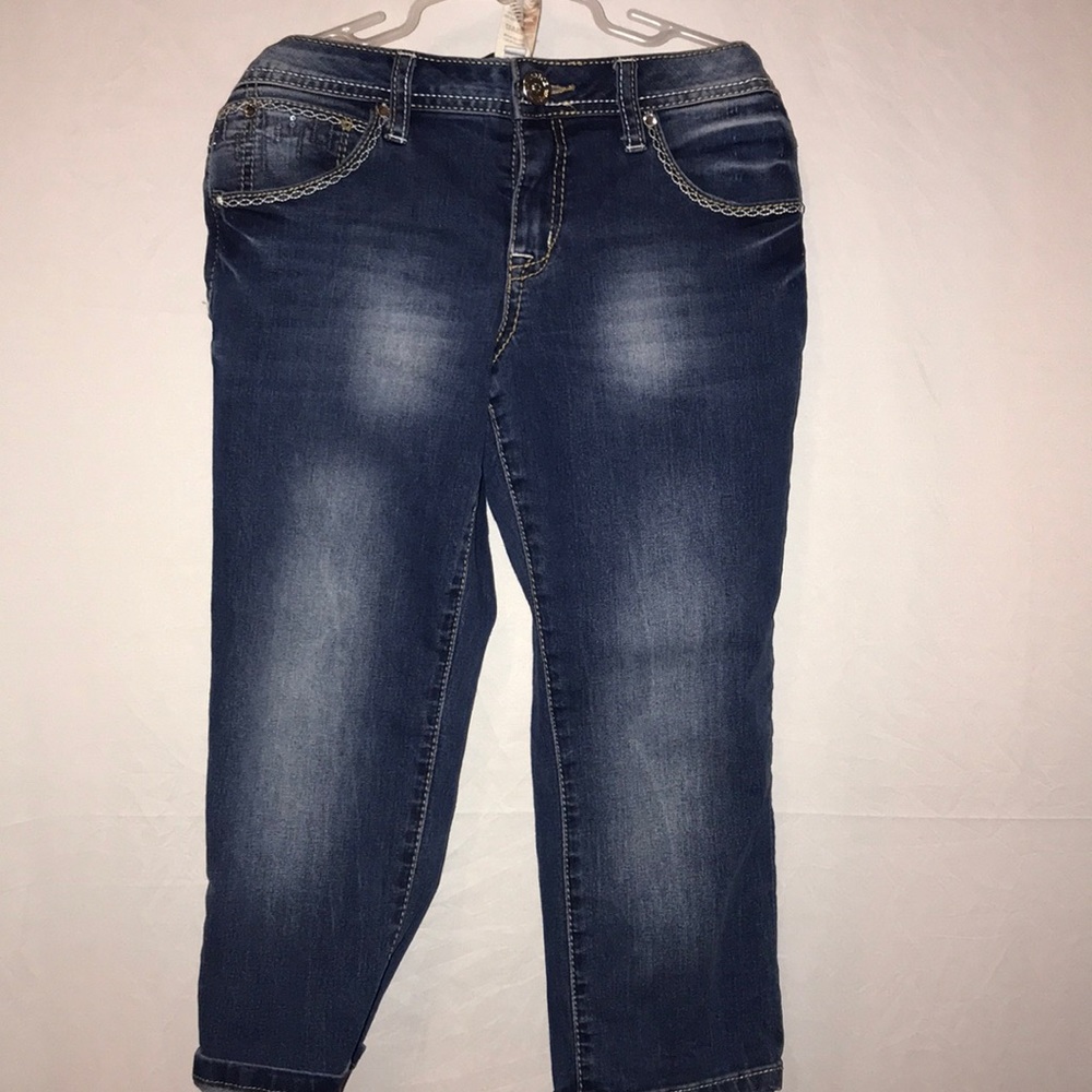 Girls Justice brand capris